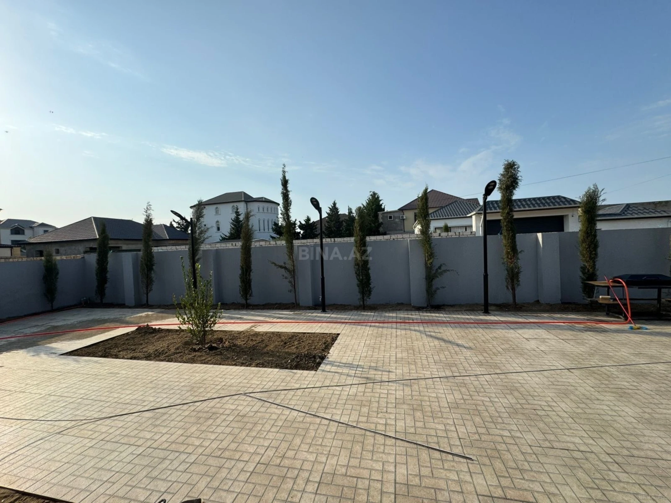 Satılır 7 otaqlı həyət evi 186 m²