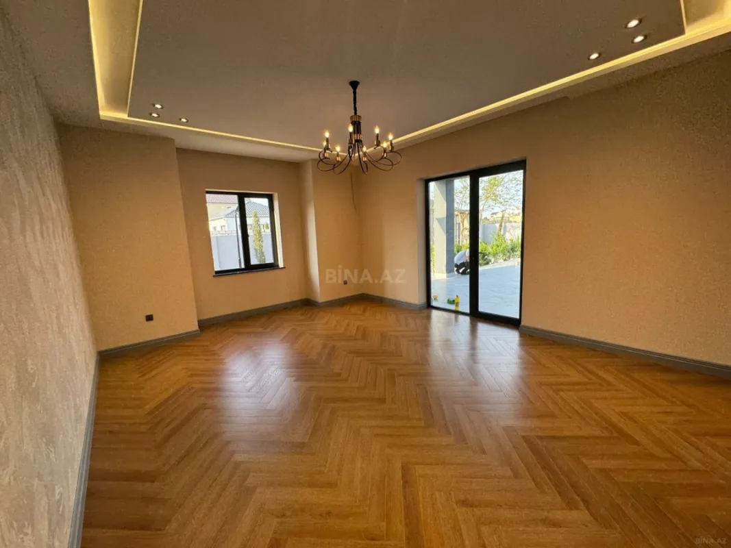 Satılır 7 otaqlı həyət evi 186 m²