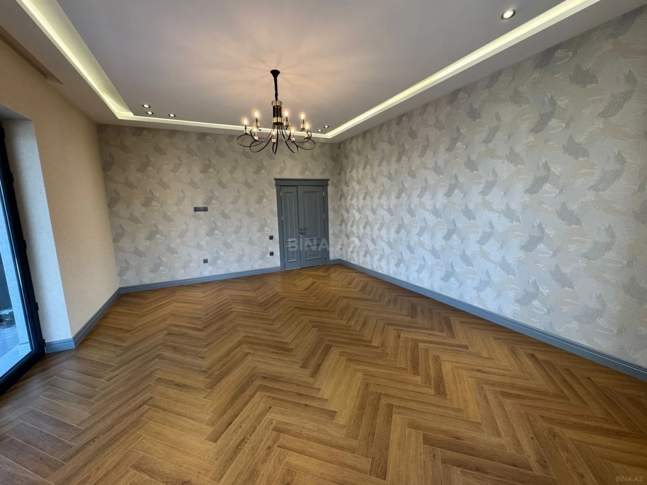 Satılır 7 otaqlı həyət evi 186 m²