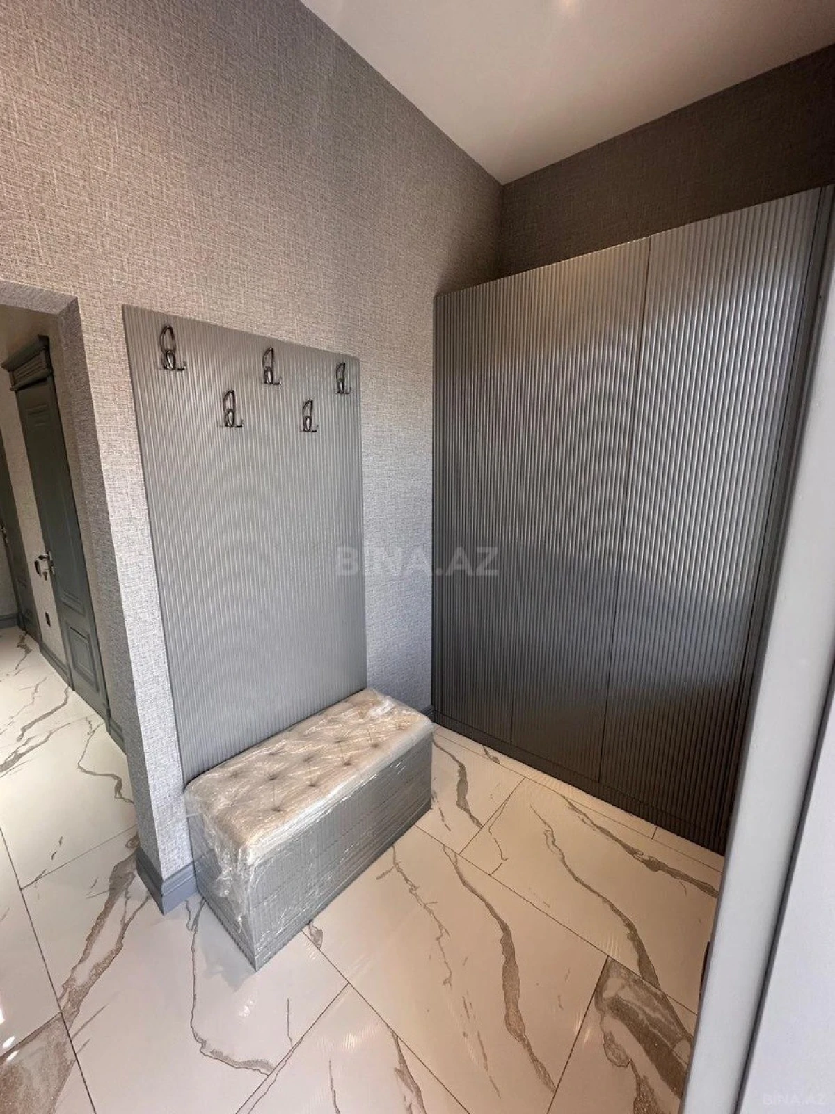Satılır 7 otaqlı həyət evi 186 m²