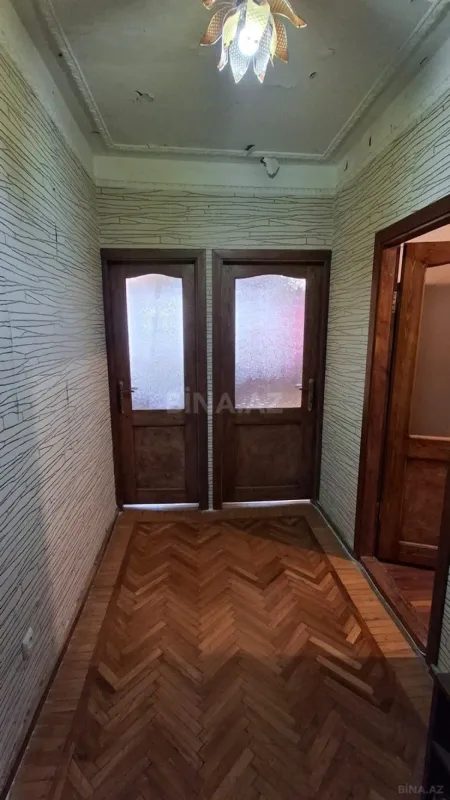 Satılır 2 otaqlı mənzil 65 m²