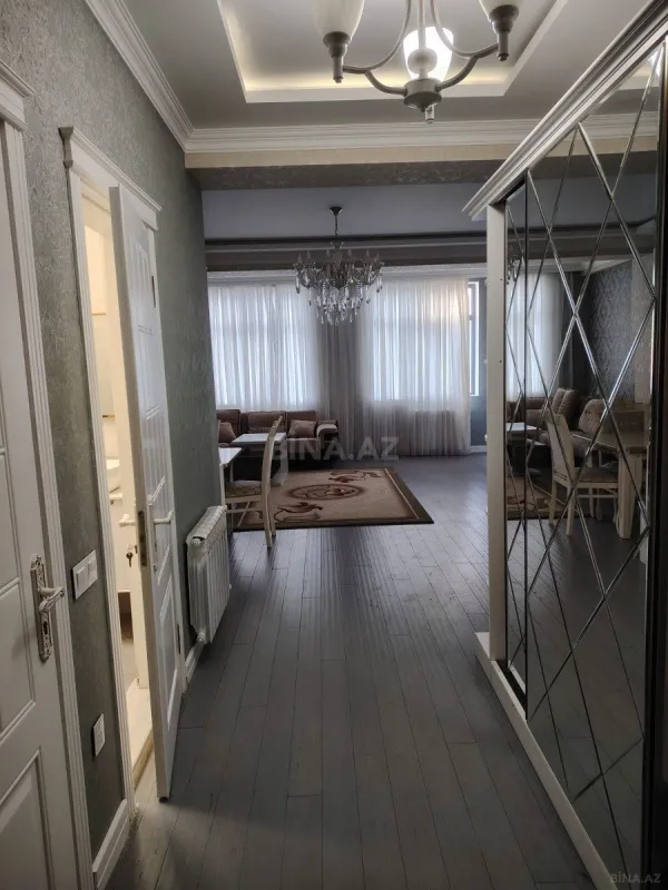Kirayə verilir 3 otaqlı mənzil 95 m²