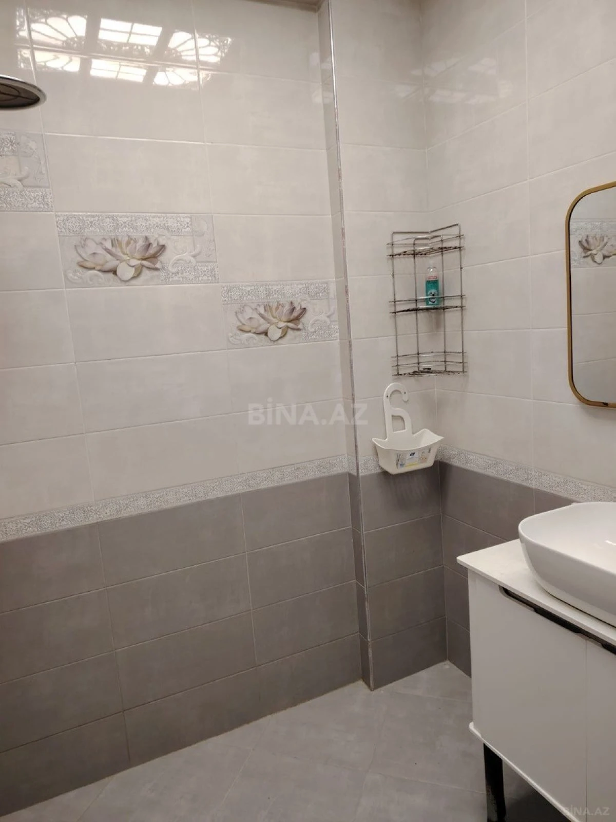 Kirayə verilir 3 otaqlı mənzil 95 m²