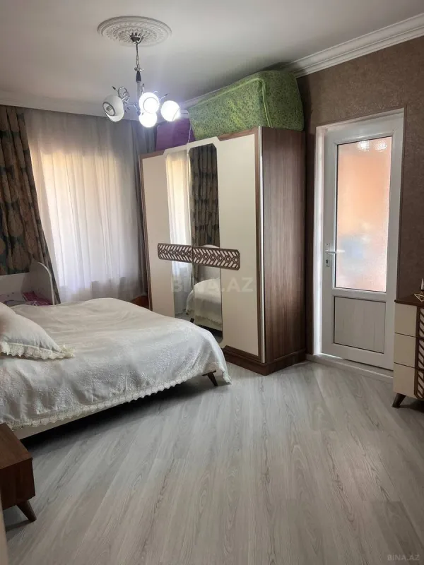 Satılır 3 otaqlı mənzil 90 m²
