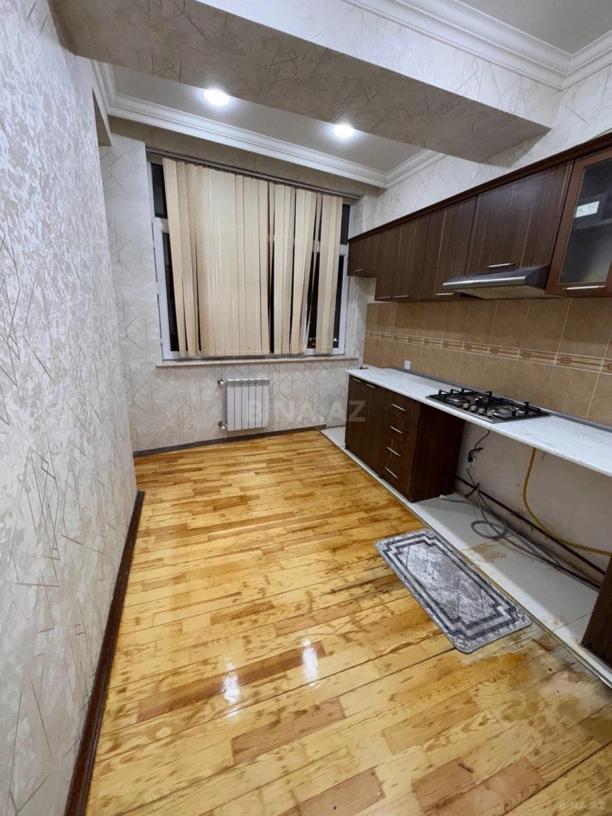 Satılır 3 otaqlı mənzil 100 m²