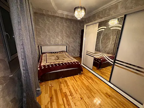Satılır 3 otaqlı mənzil 100 m²