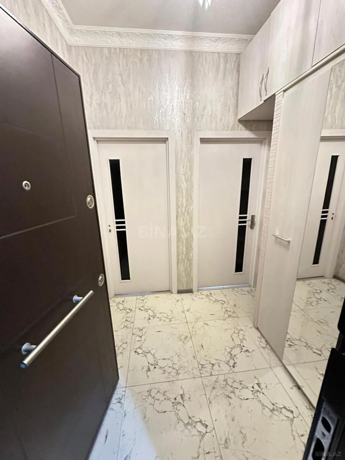 Satılır 2 otaqlı mənzil 45 m²