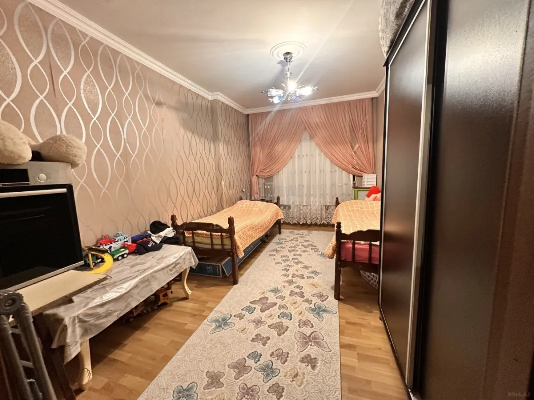 Satılır 3 otaqlı mənzil 80 m²