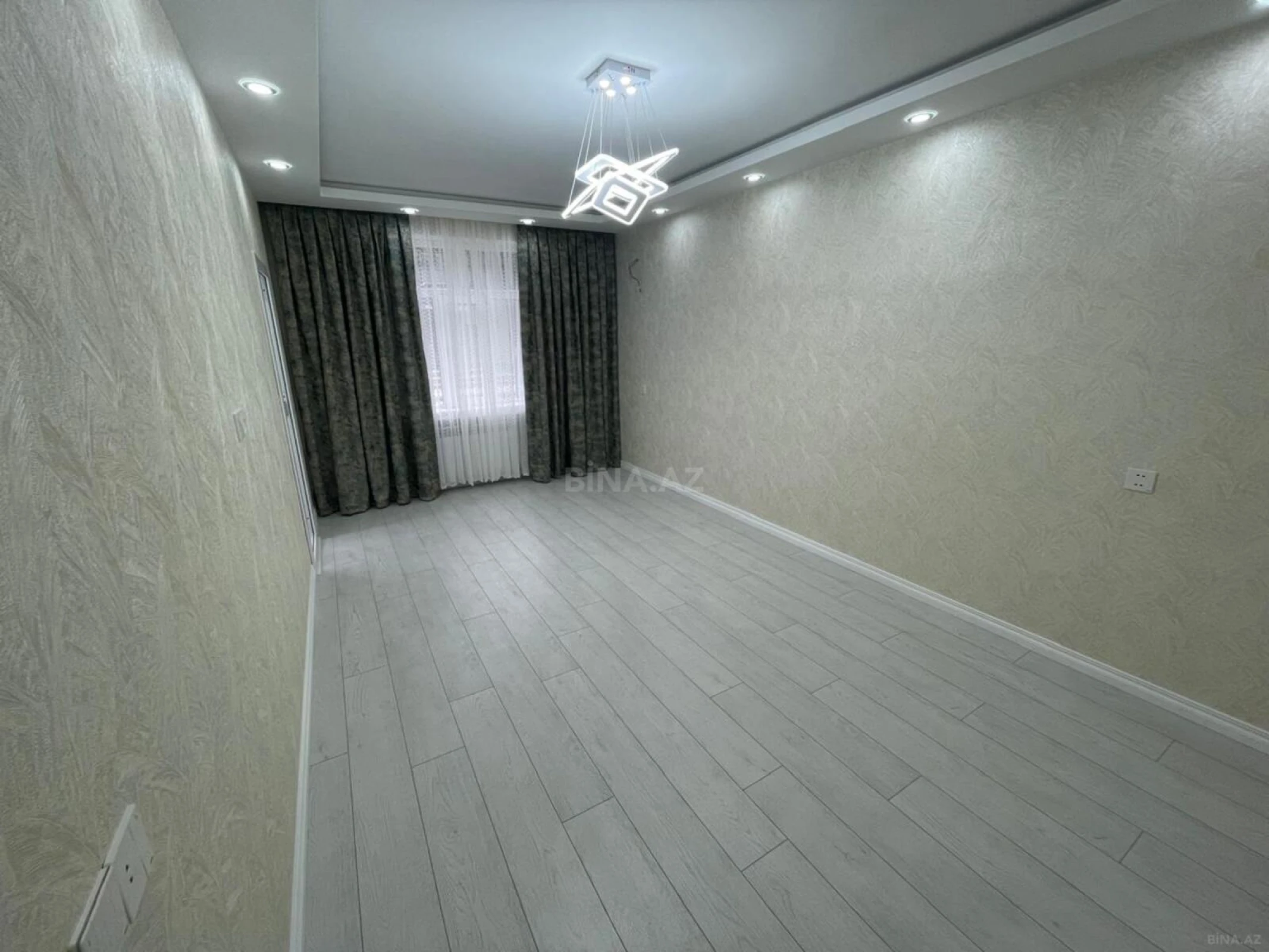 Satılır 3 otaqlı mənzil 65 m²