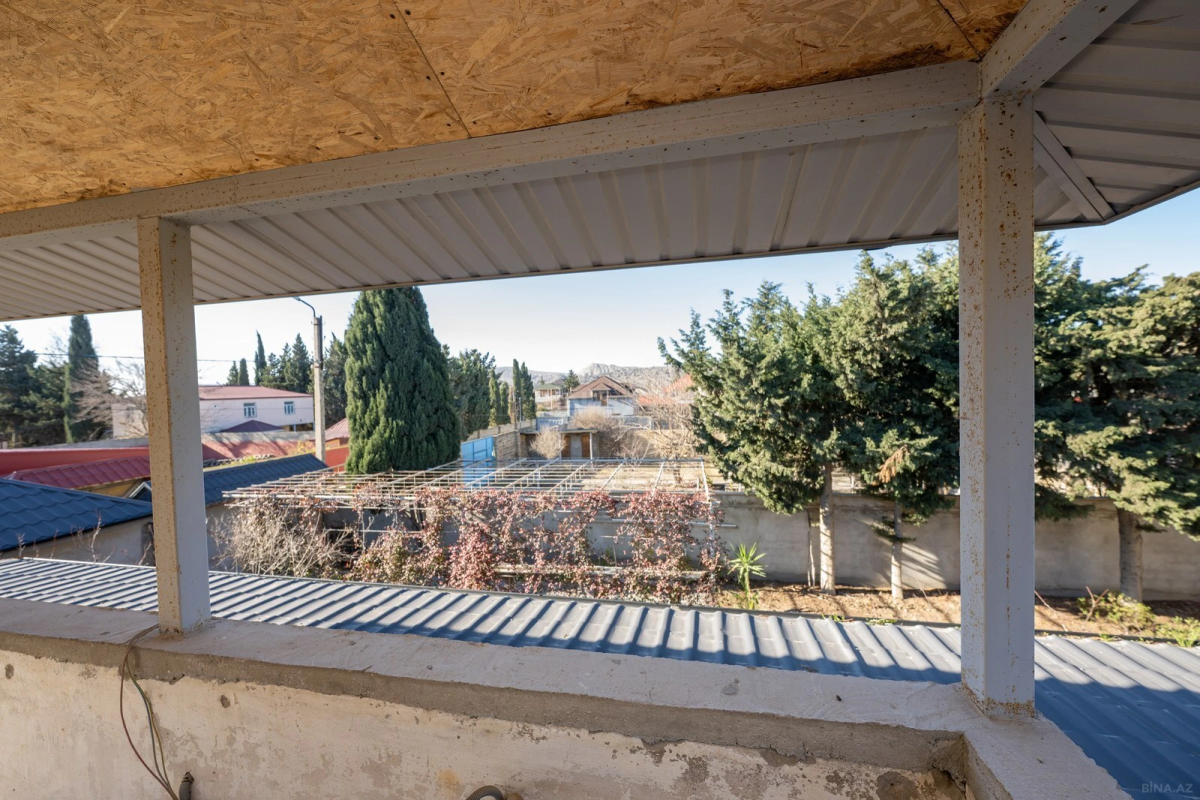 Satılır 4 otaqlı həyət evi 190 m²