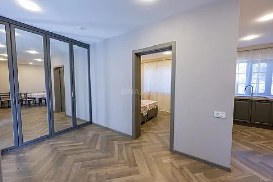 Satılır 4 otaqlı həyət evi 190 m²