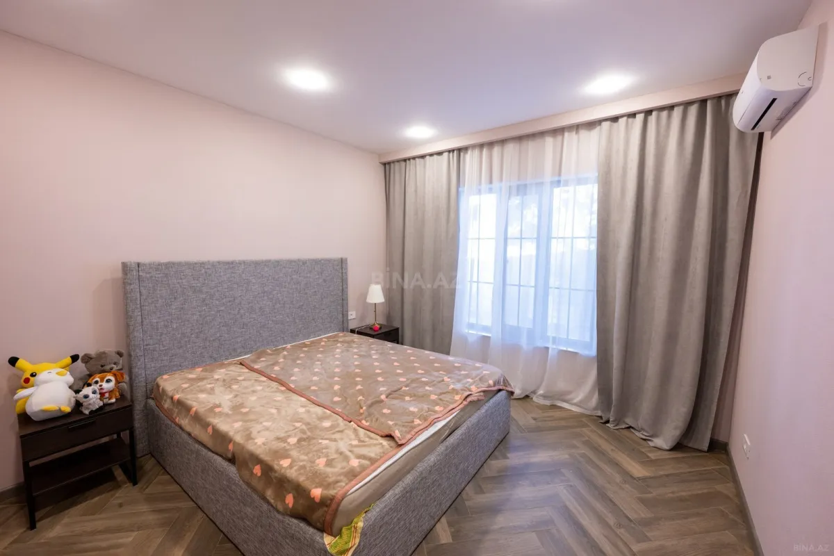 Satılır 4 otaqlı həyət evi 190 m²