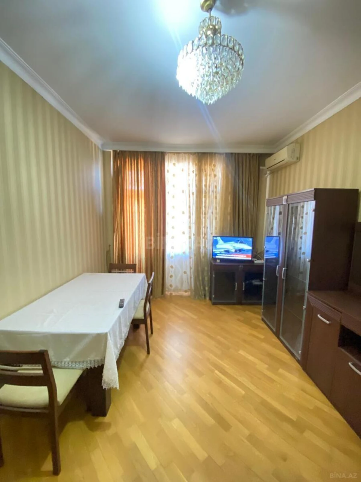 Kirayə verilir 1 otaqlı mənzil 52 m²