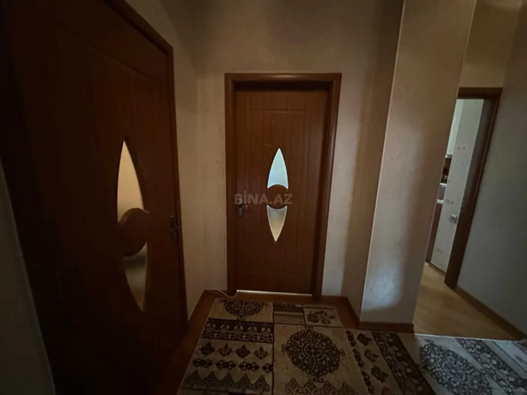 Satılır 2 otaqlı mənzil 68 m²
