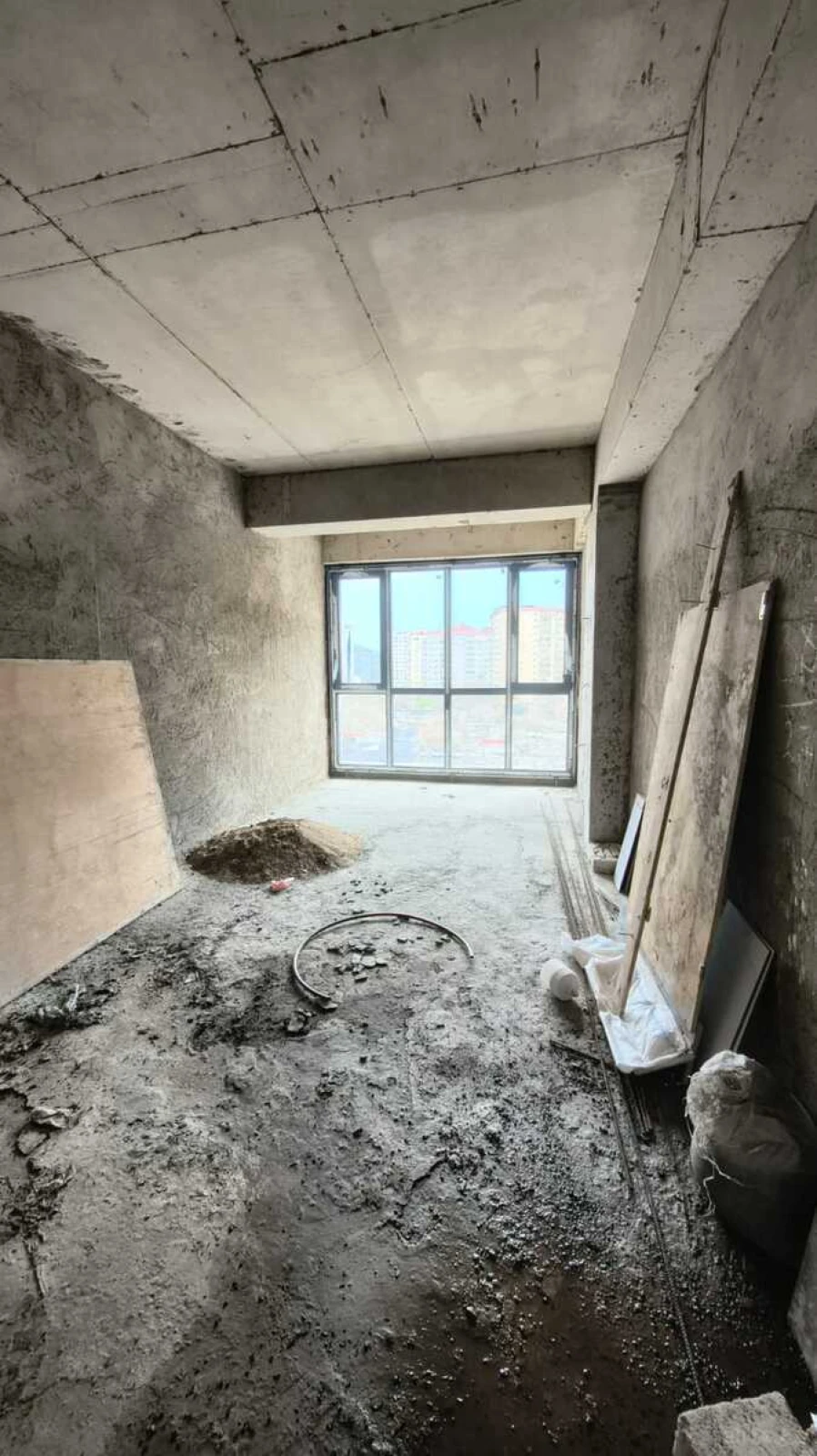 Satılır 2 otaqlı mənzil 55.8 m²