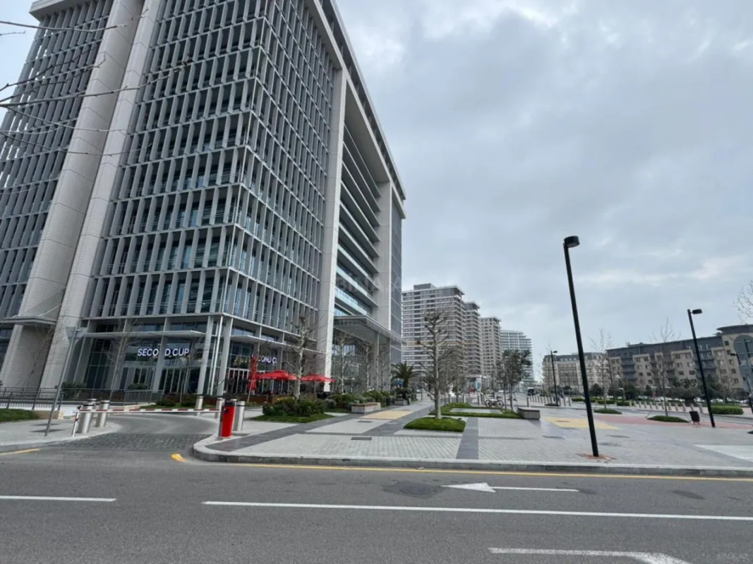 Satılır 2 otaqlı mənzil 75 m²