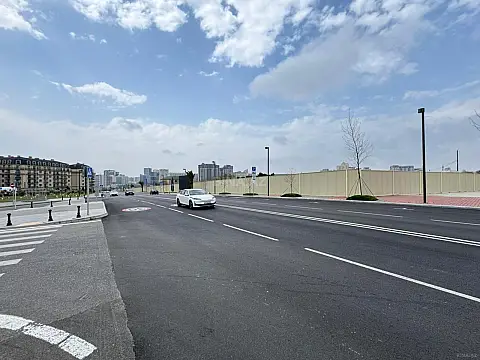 Satılır 2 otaqlı mənzil 75 m²