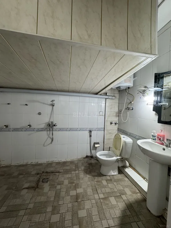 Kirayə verilir obyekt 170 m²