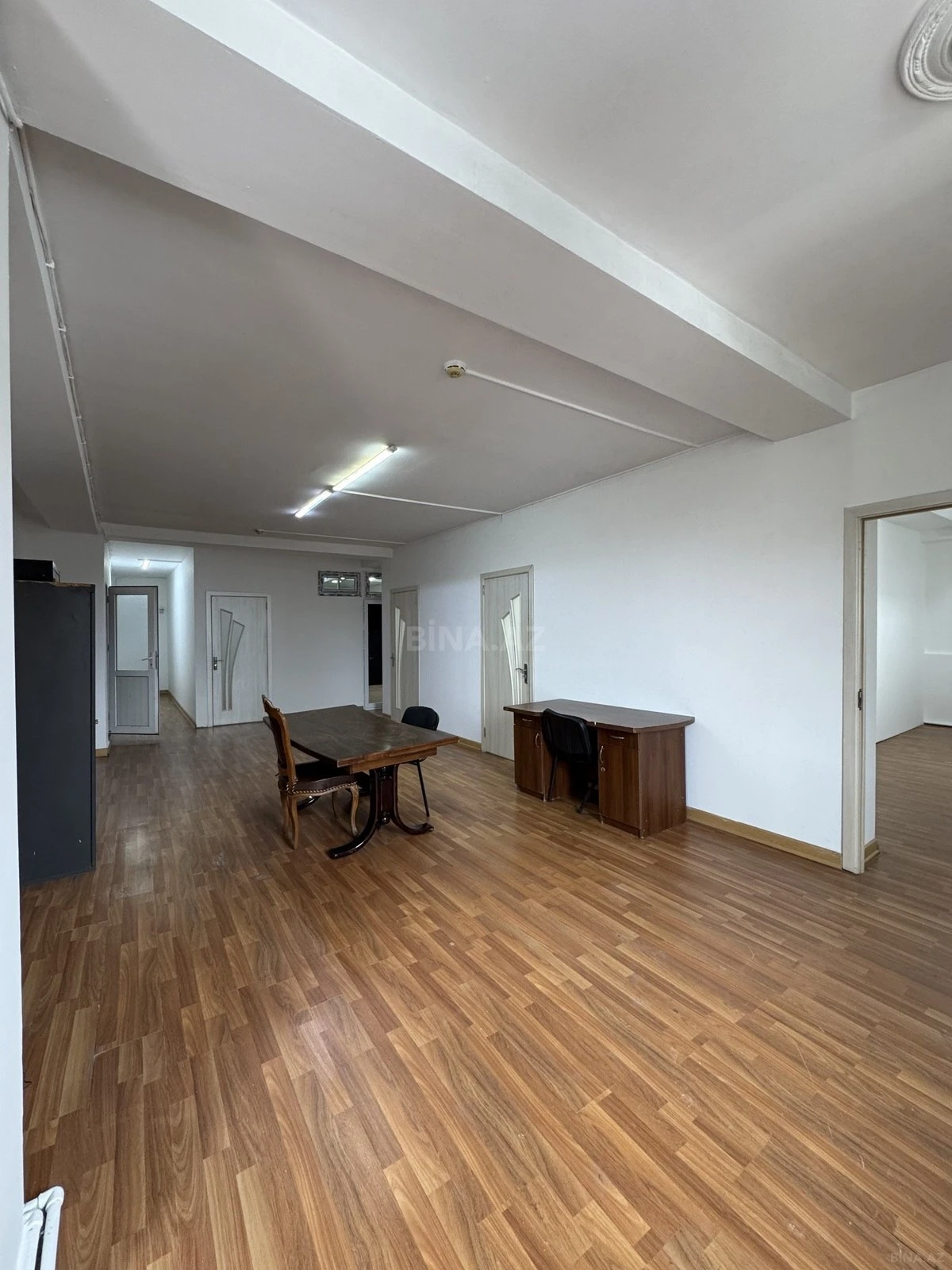 Kirayə verilir obyekt 170 m²