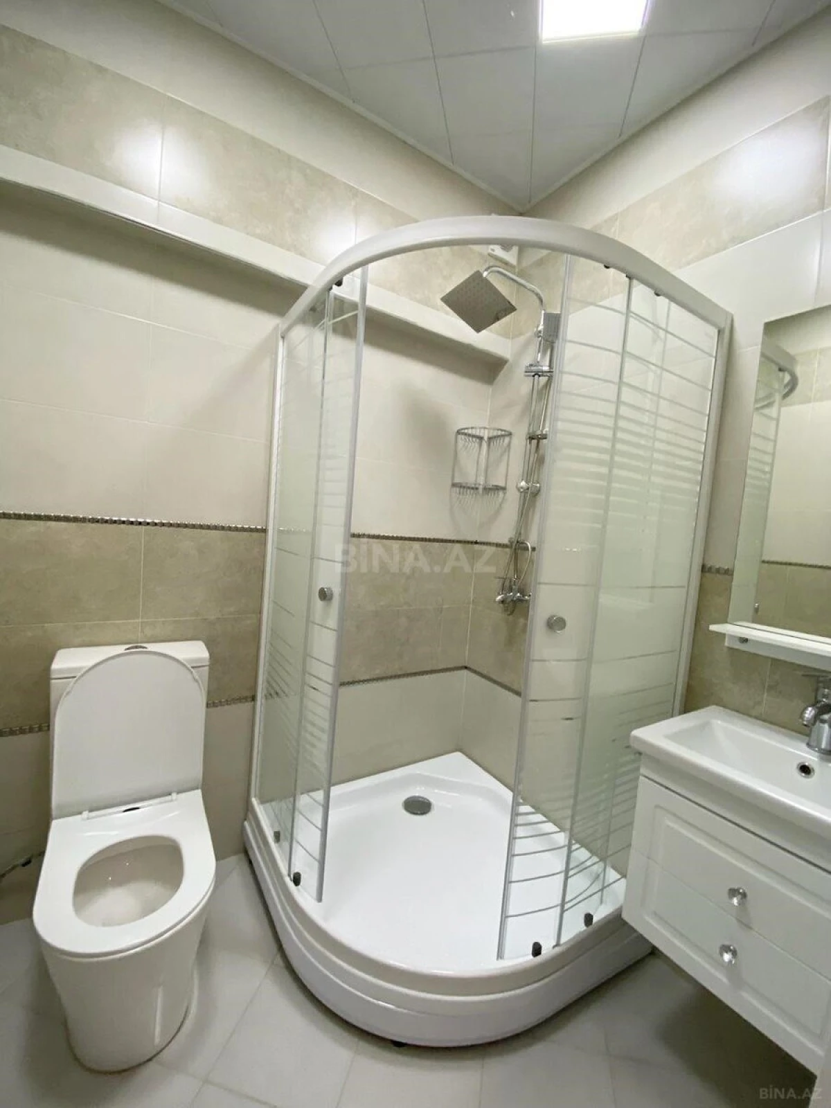 Kirayə verilir 2 otaqlı mənzil 58 m²