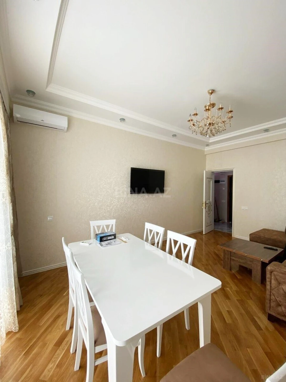 Kirayə verilir 2 otaqlı mənzil 58 m²