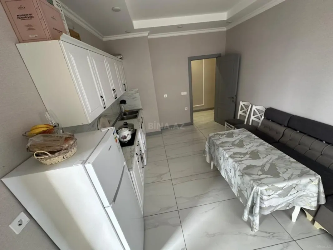 Satılır 2 otaqlı mənzil 82 m²