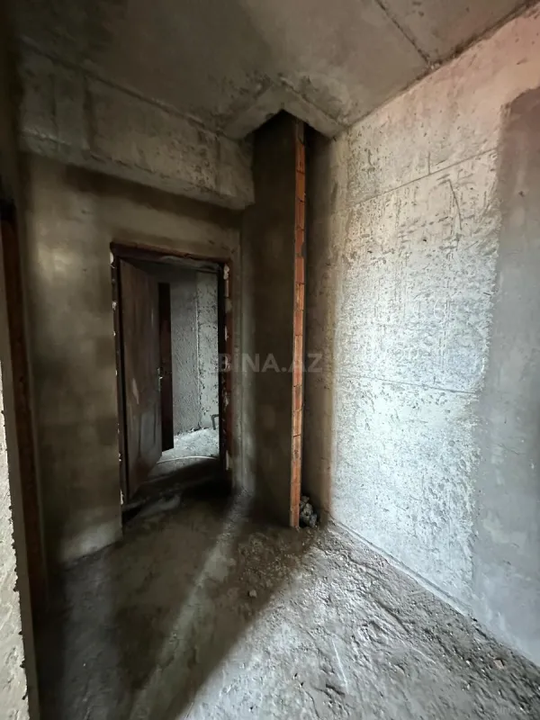 Satılır 2 otaqlı mənzil 70 m²