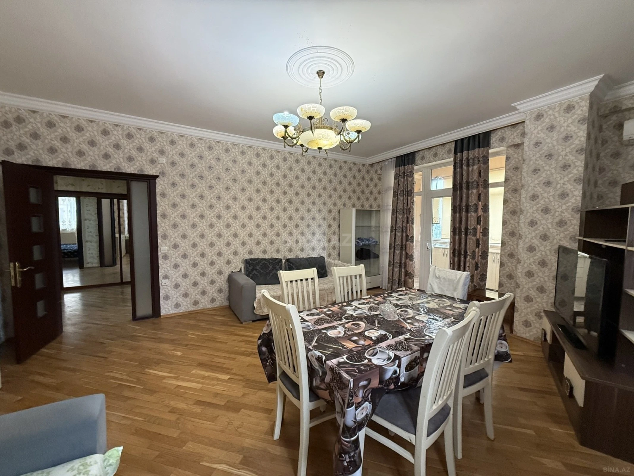 Kirayə verilir 3 otaqlı mənzil 95 m²