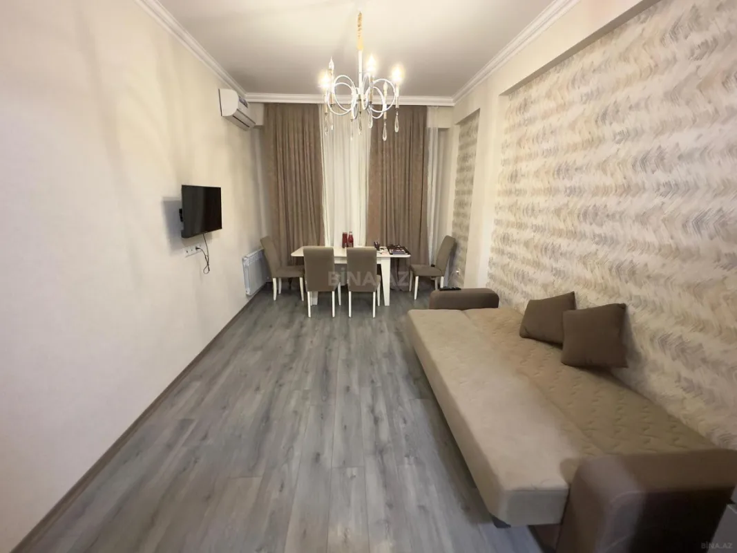 Kirayə verilir 2 otaqlı mənzil 60 m²