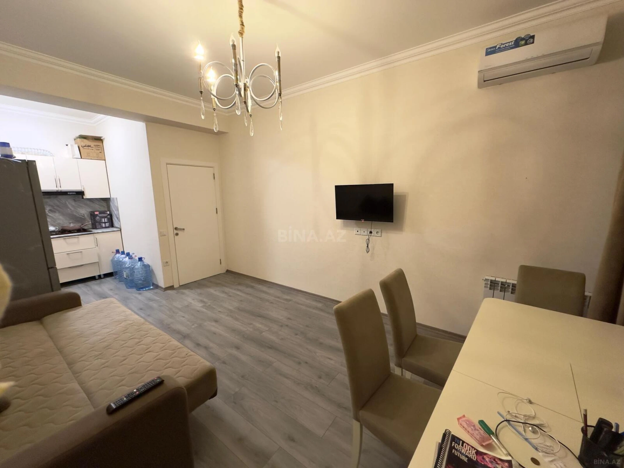 Kirayə verilir 2 otaqlı mənzil 60 m²