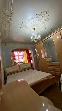 Kirayə verilir 2 otaqlı mənzil 60 m²