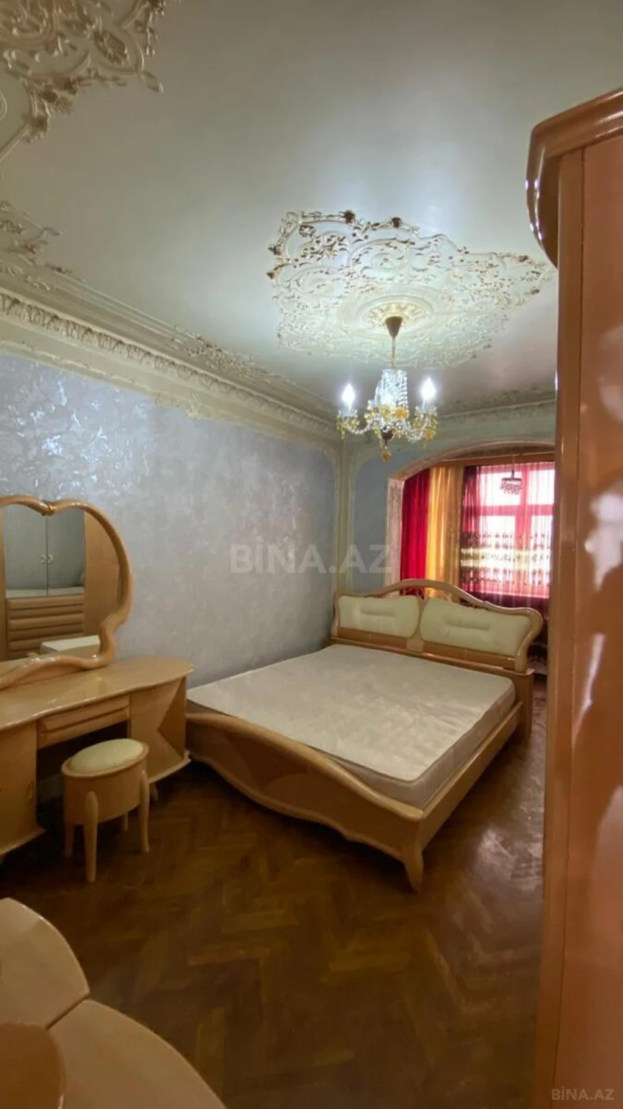 Kirayə verilir 2 otaqlı mənzil 60 m²