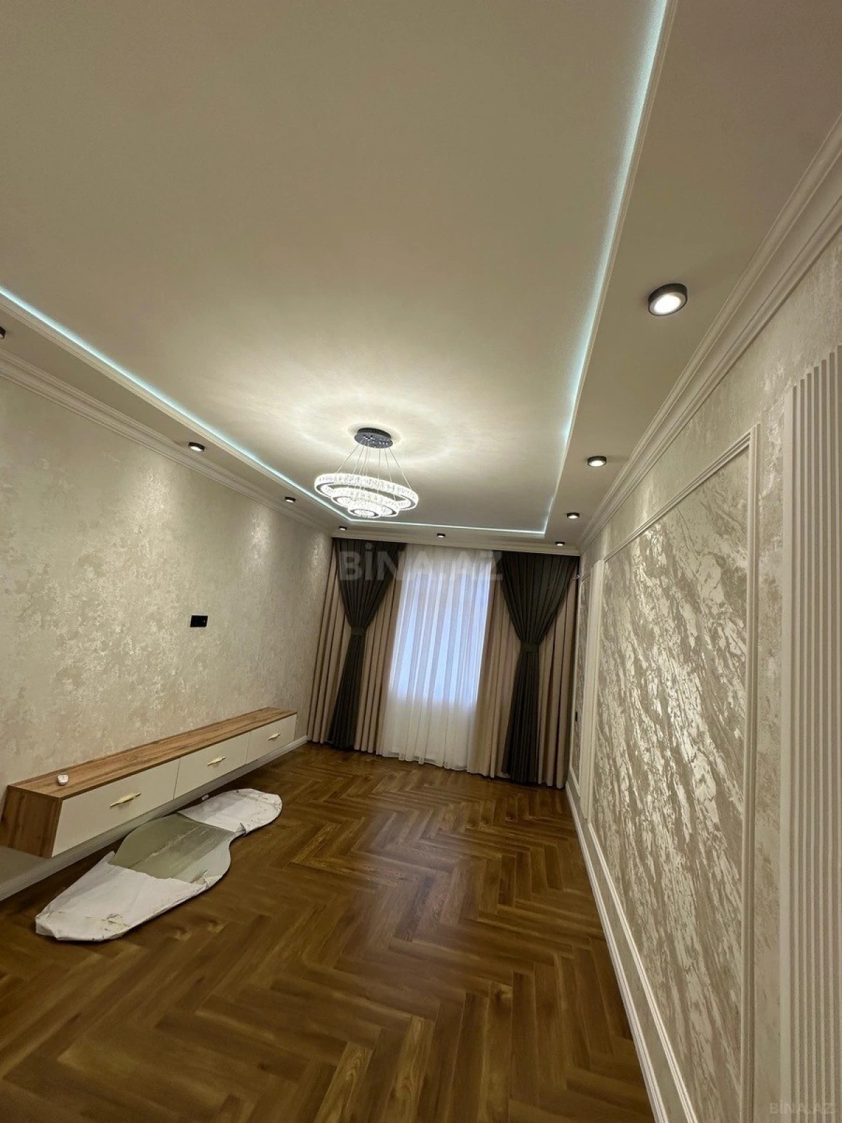 Satılır 3 otaqlı mənzil 80 m²