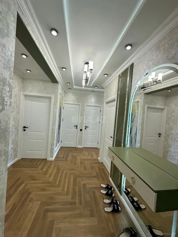 Satılır 3 otaqlı mənzil 80 m²