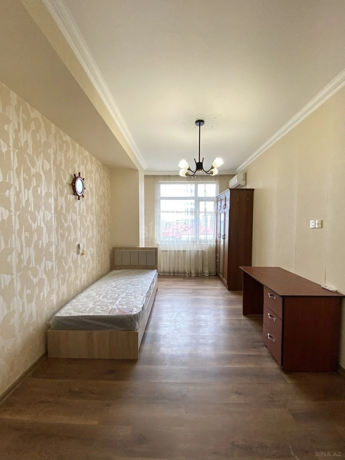 Kirayə verilir 3 otaqlı mənzil 120 m²
