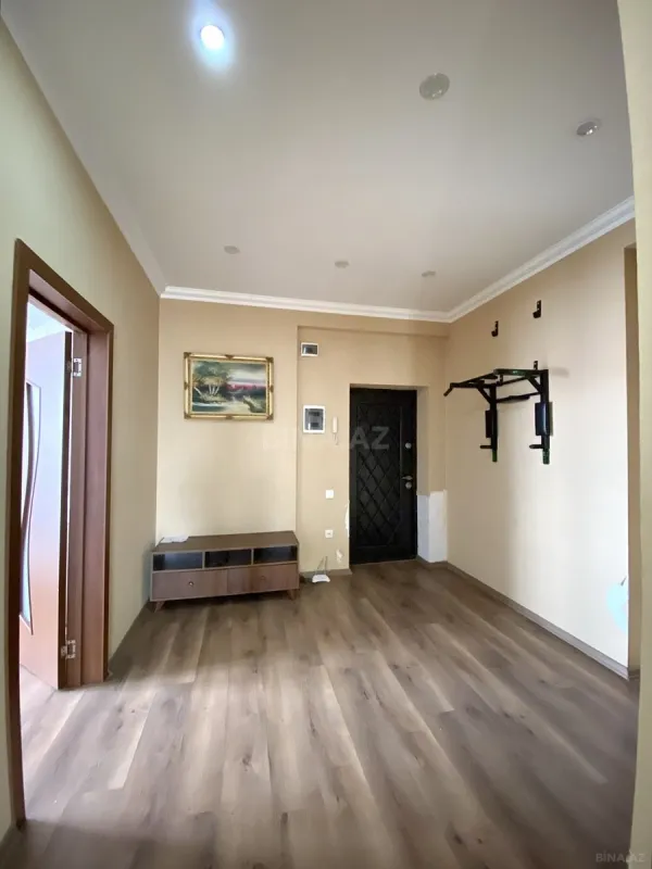 Kirayə verilir 3 otaqlı mənzil 120 m²