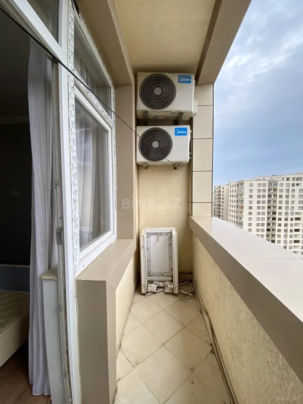 Kirayə verilir 3 otaqlı mənzil 120 m²