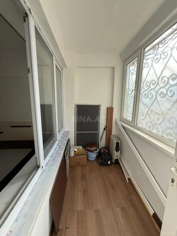 Satılır 2 otaqlı mənzil 71 m²