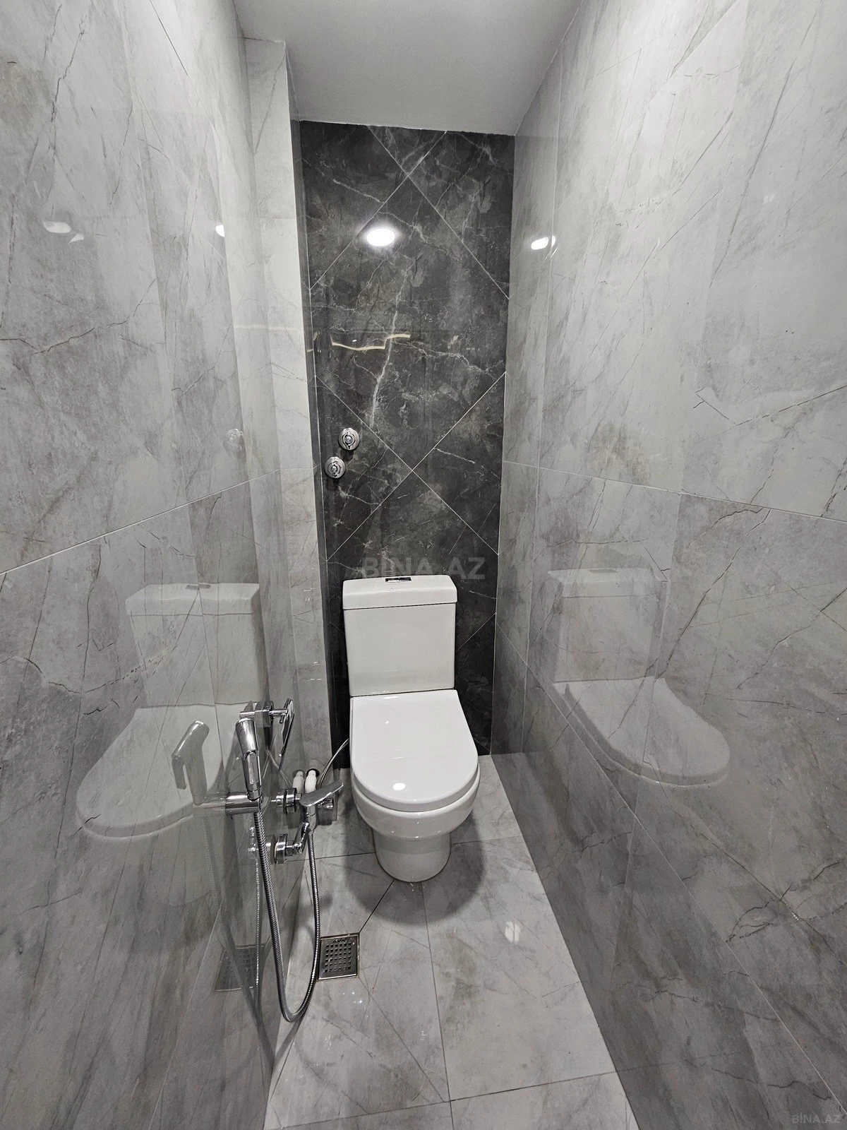 Satılır 3 otaqlı mənzil 80 m²