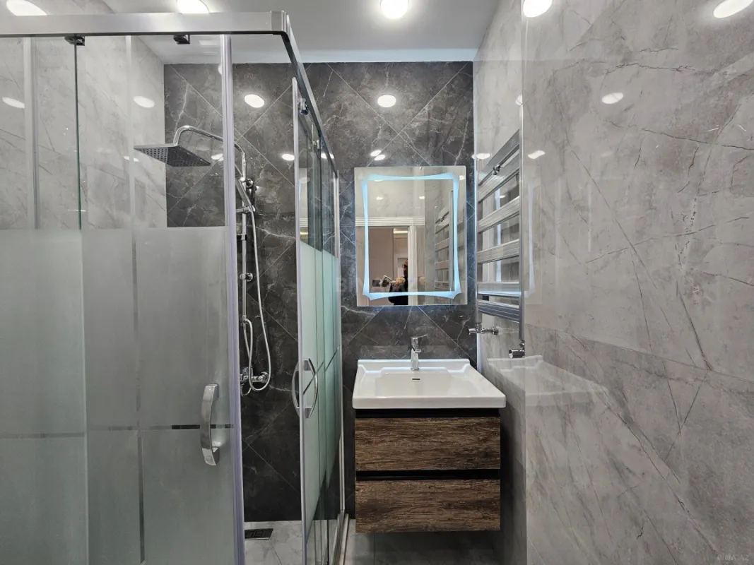 Satılır 3 otaqlı mənzil 80 m²