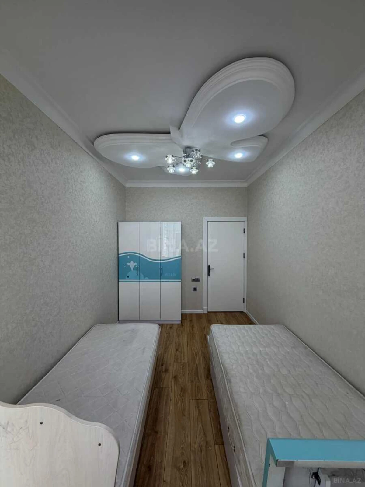 Satılır 3 otaqlı mənzil 106 m²