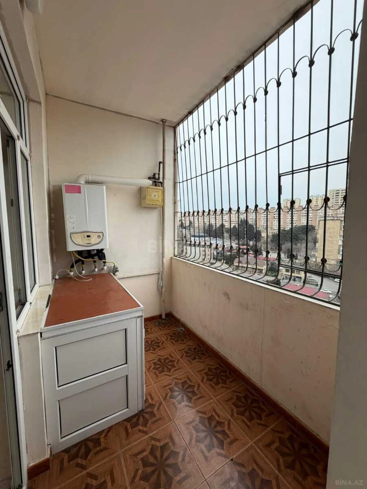 Satılır 3 otaqlı mənzil 106 m²