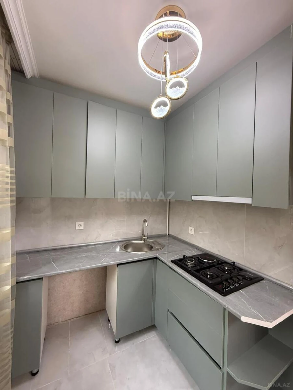 Satılır 3 otaqlı mənzil 65 m²