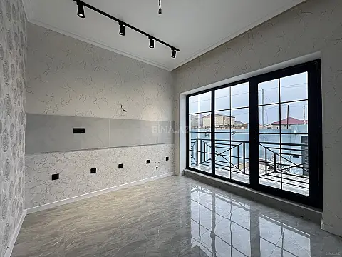 Satılır 4 otaqlı həyət evi 140 m²