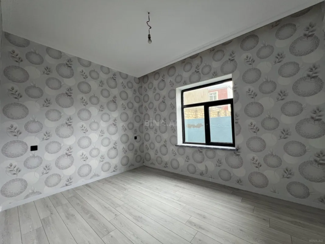 Satılır 4 otaqlı həyət evi 140 m²