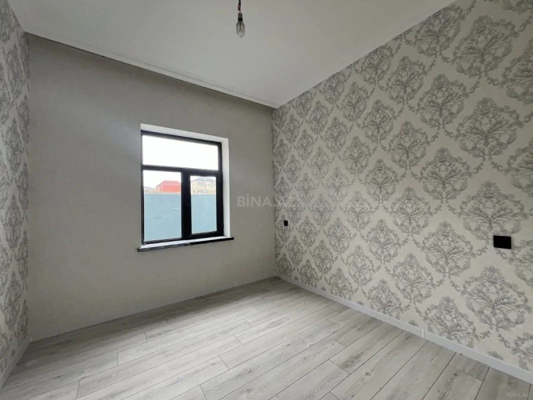 Satılır 4 otaqlı həyət evi 140 m²