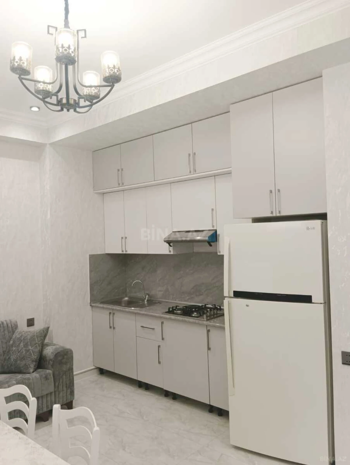 Kirayə verilir 3 otaqlı mənzil 66 m²