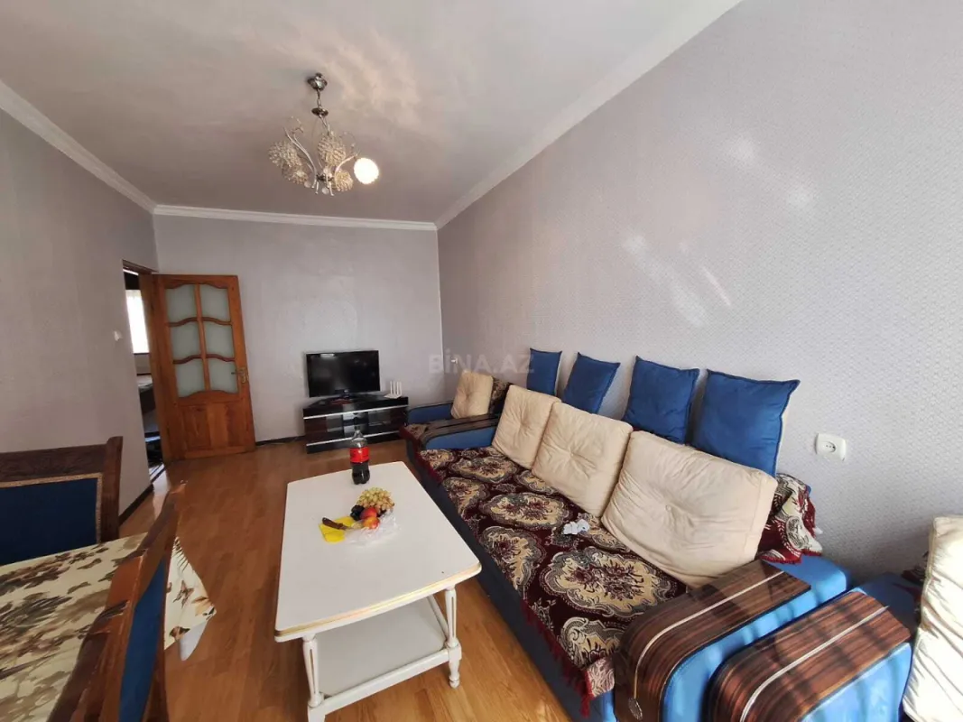 Kirayə verilir 2 otaqlı mənzil 65 m²