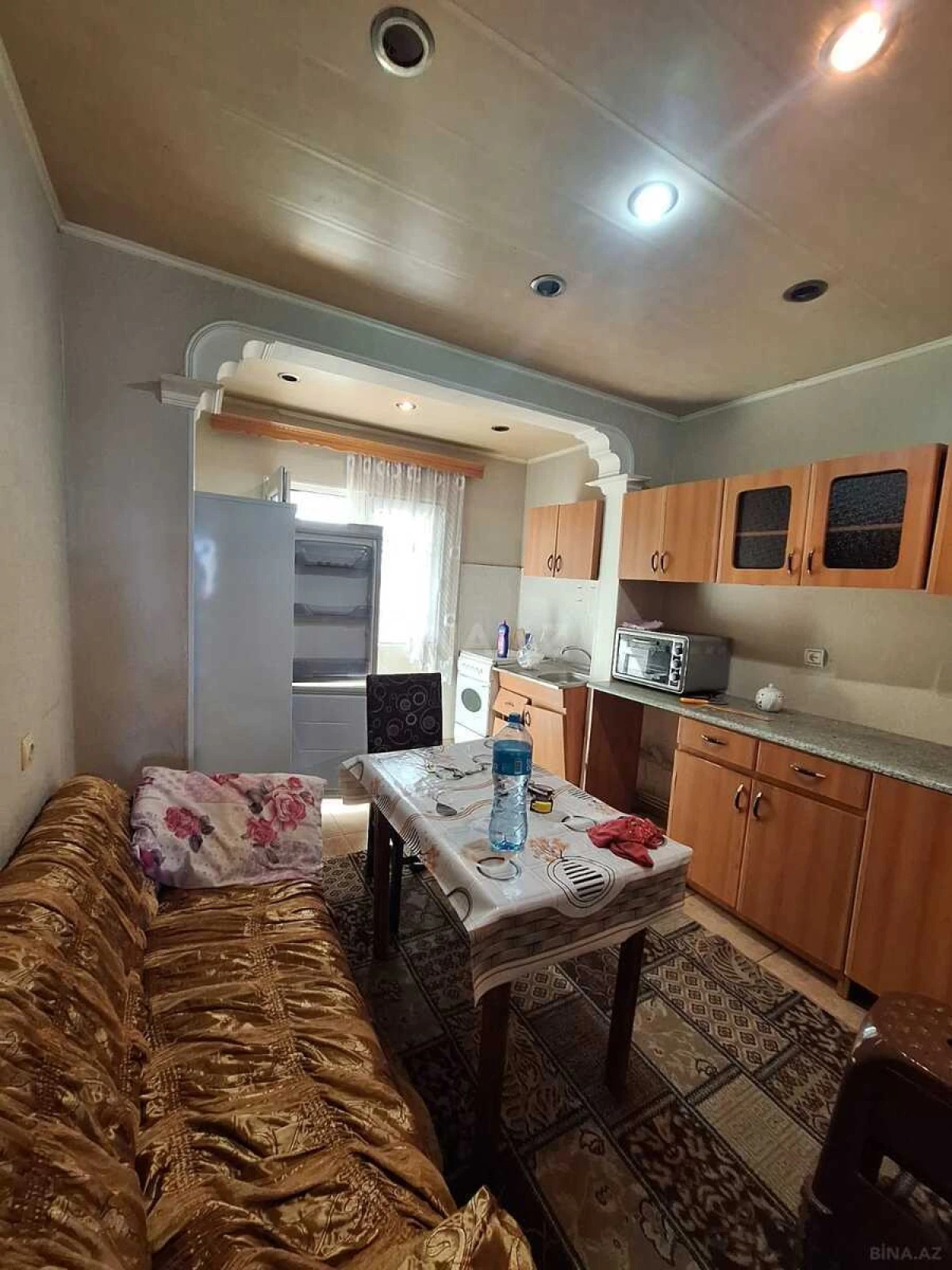 Kirayə verilir 2 otaqlı mənzil 65 m²