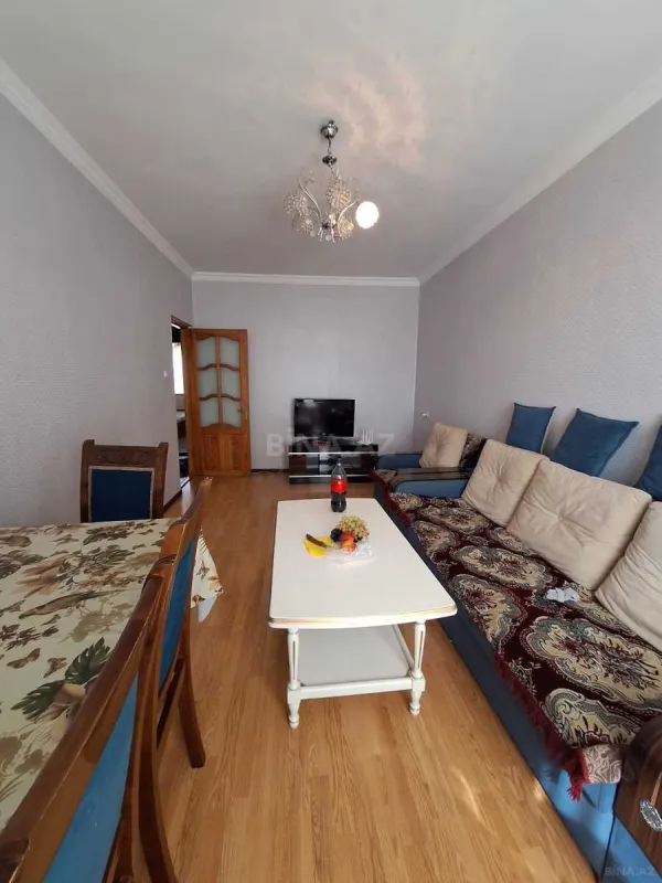 Kirayə verilir 2 otaqlı mənzil 65 m²